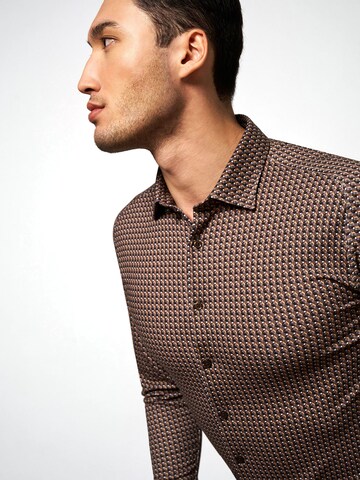 Olsen Slim fit Button Up Shirt in Brown