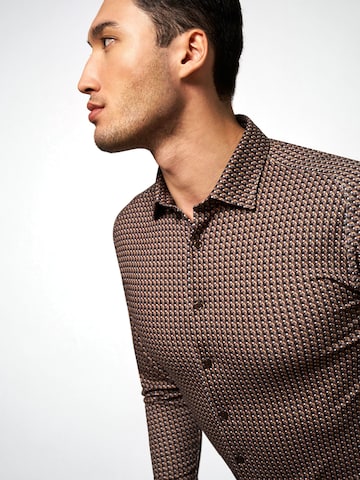 Olsen Slim fit Button Up Shirt in Brown