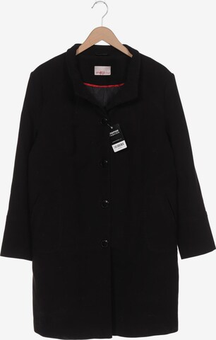 SHEEGO Jacket & Coat in 4XL in Black: front