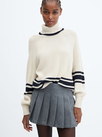 MANGO Sweater in Beige: front