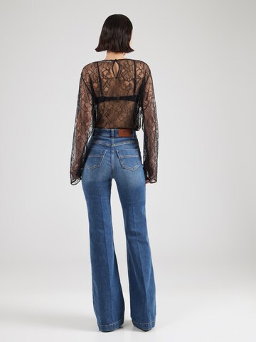 Elisabetta Franchi Flared Jeans in Blauw
