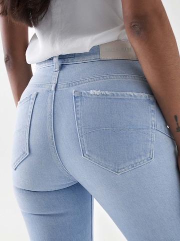 Coupe slim Jean Salsa Jeans en bleu