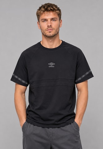 UMBRO Shirt in Zwart: voorkant