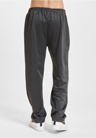 Loosefit Pantaloni 'Cologne Centurions' di European League of Football in grigio