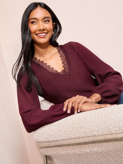 Friends Like These Toppi värissä burgundin punainen, Tuotenäkymä