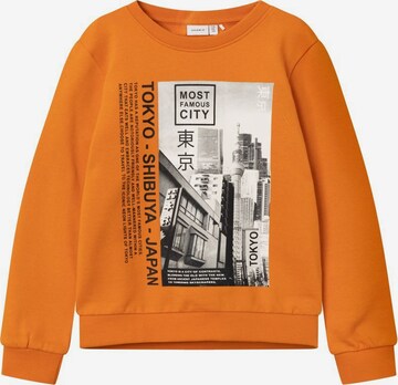 NAME IT Sweatshirt 'STOBIAS' i orange: forside