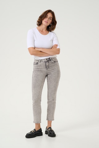 Kaffe Slimfit Jeans 'KAAmelia' i grå