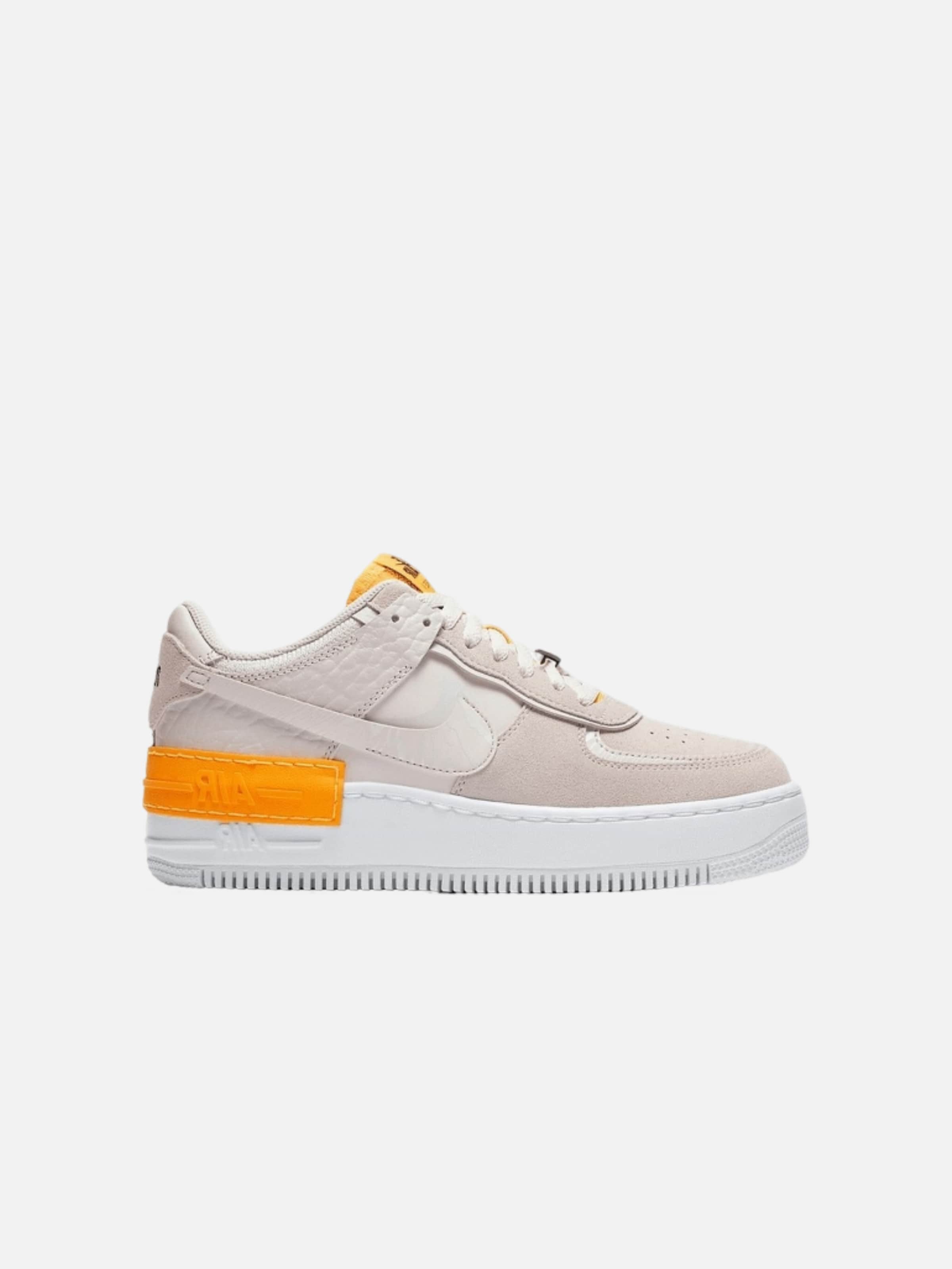 NIKE Sneakers laag 'Air Force 1 Shadow' in Beige: voorkant