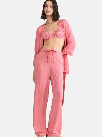 TRIUMPH Pyjamasbyxa 'AMOURETTE JACQUARD' i rosa