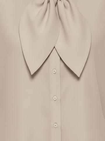 ONLY Blouse 'ONLDISAKO' in Beige