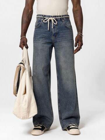 Wide leg Jeans 'CONROE' di VAMOS CLO in blu: frontale