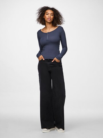 T-shirt 'Kitte' PIECES en bleu
