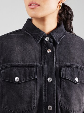 ONLY Between-Season Jacket 'ONLELLA' in Black
