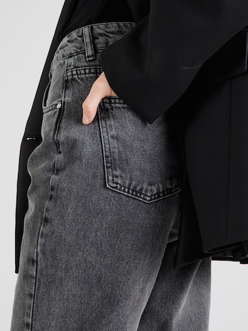 regular Jeans di Trendyol in grigio