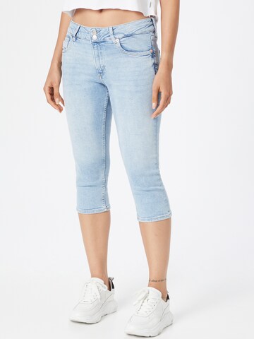 QS Regular Jeans in Blue: front