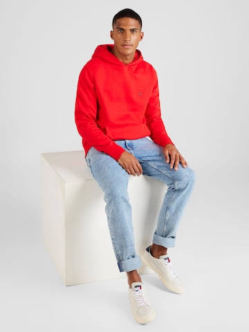 TOMMY HILFIGER Sweatshirt in Red