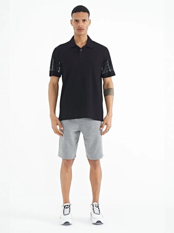 Tommy Life Shirt in Black