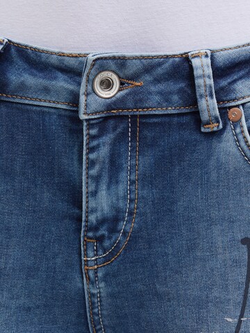 Soccx Slimfit Jeans Slim Fit in Blau