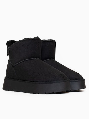 Boots 'ZARELA' di Island Boot in nero