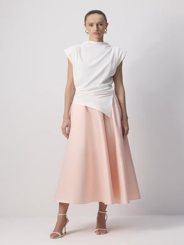 Touche Prive Skirt in Pink