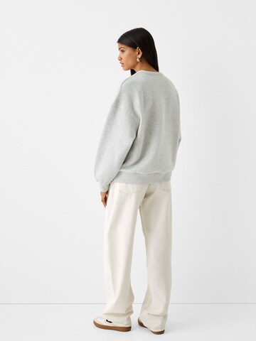 Sweat-shirt Bershka en gris