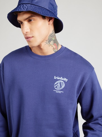 Iriedaily - Sudadera 'Hangover Club' en azul
