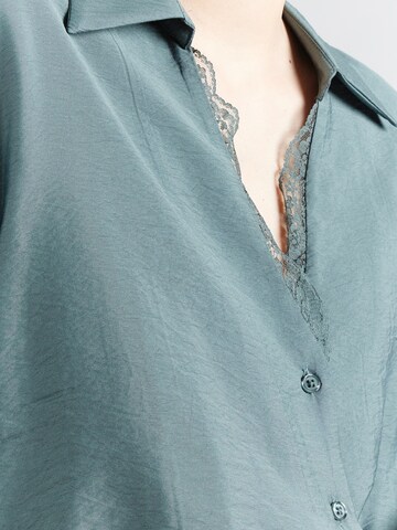 ABOUT YOU Блузка 'River' в Зеленый