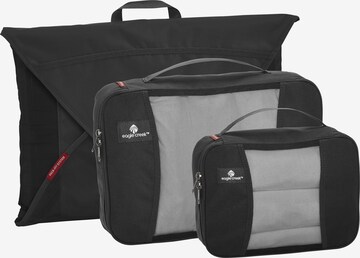 EAGLE CREEK Garment Bag in Black: front