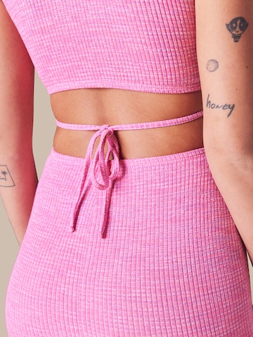ABOUT YOU x Laura Giurcanu Letní šaty 'Emelie' – pink
