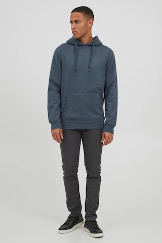 11 Project Hoodie 'EDILIO' in Blau