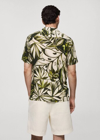 MANGO MAN Regular fit Button Up Shirt 'Javea' in Green