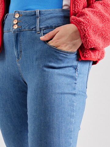 ONLY Carmakoma Skinny Jeans 'CARAnna' i blå