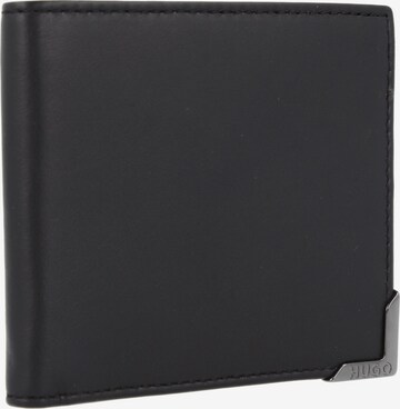 HUGO Wallet in Black: front