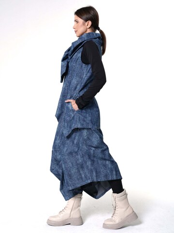 Metamorphoza Vest in Blue