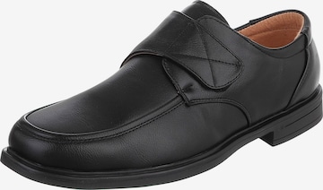 CoolWalk Lace-Up Shoes in Black: front