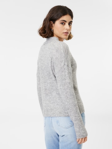 Pullover di ICHI in grigio