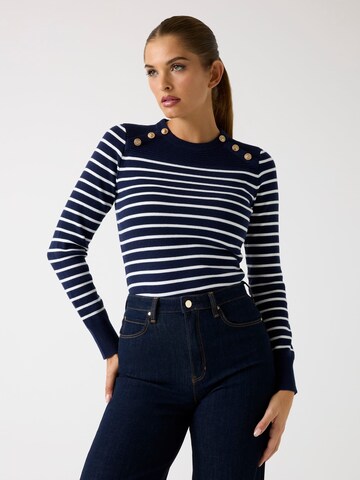 GUESS Sweater in Blue: front