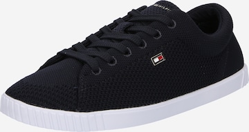 Baskets basses 'Essential' TOMMY HILFIGER en bleu : devant