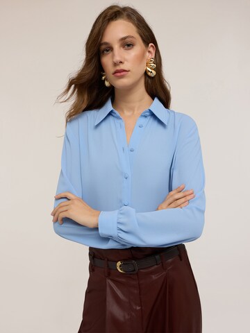 MOTIVI Bluse‌‌‌‌‌‌‌‌‌‌ in Blau