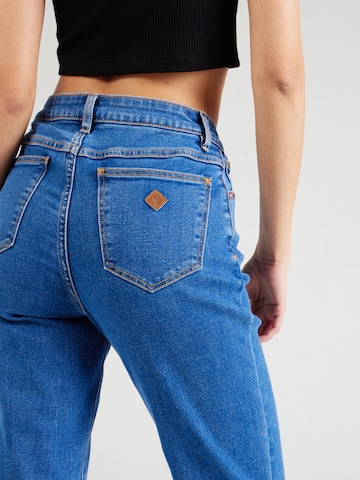 Regular Jeans 'LILIANA' de la Abrand pe albastru