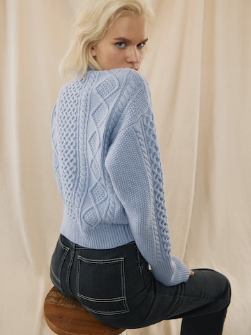 Pull-over 'Caren' Kendall for ABOUT YOU en bleu