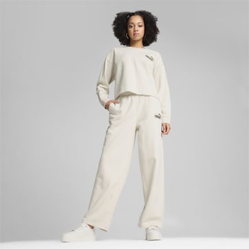 PUMA Sportsweatshirt 'ESS+ CLASS ACT' in Weiß