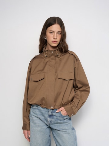 Salsa Jeans Between-season jacket in Brown: front