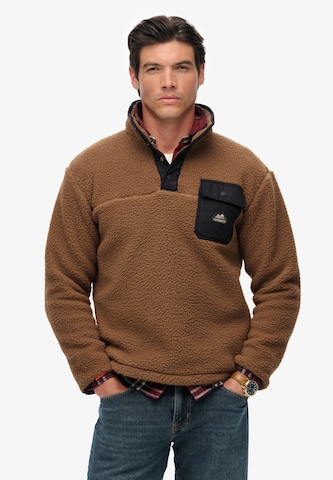 Pull-over 'Fuji' Superdry en marron : devant