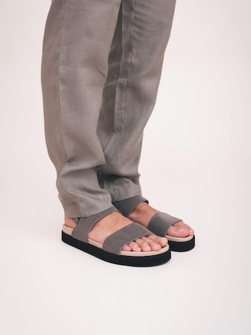 nae Vegan Shoes - Sandalias 'PALAU' en verde