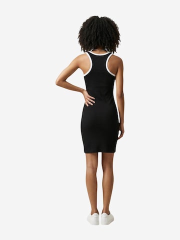 Abito 'Essential Logo Beach B2W46087' di KARL LAGERFELD JEANS in nero