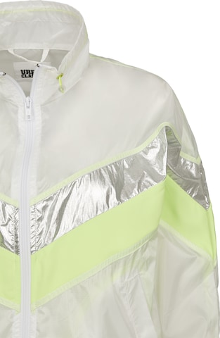 Veste mi-saison Urban Classics en blanc