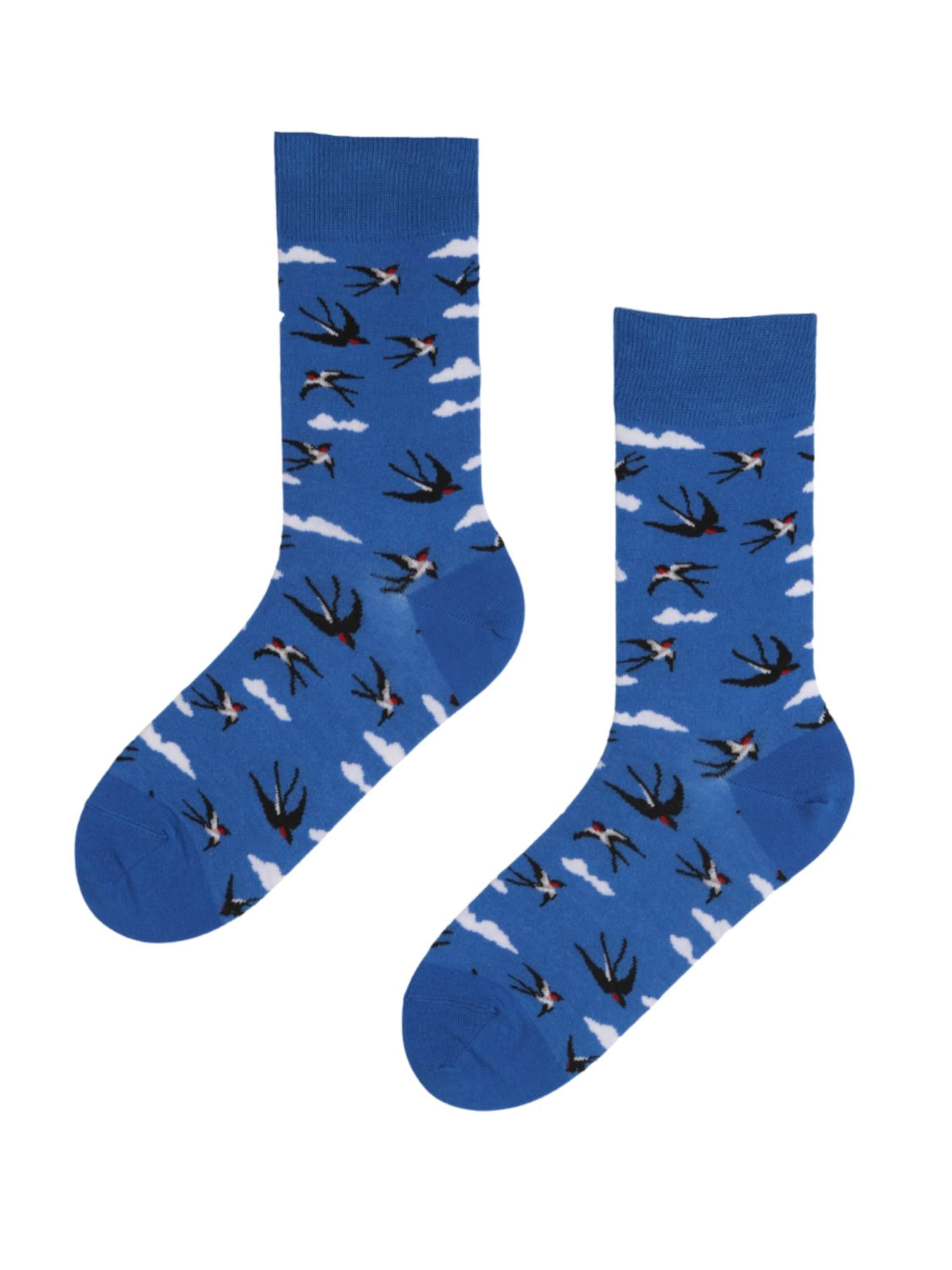 Sokisahtel - Calcetines 'SKY men's socks with swallows' en azul: frente