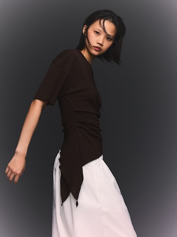 Bershka Shirt in Bruin