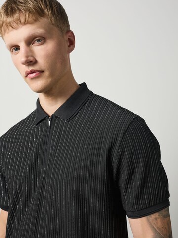 Next Shirt in Black